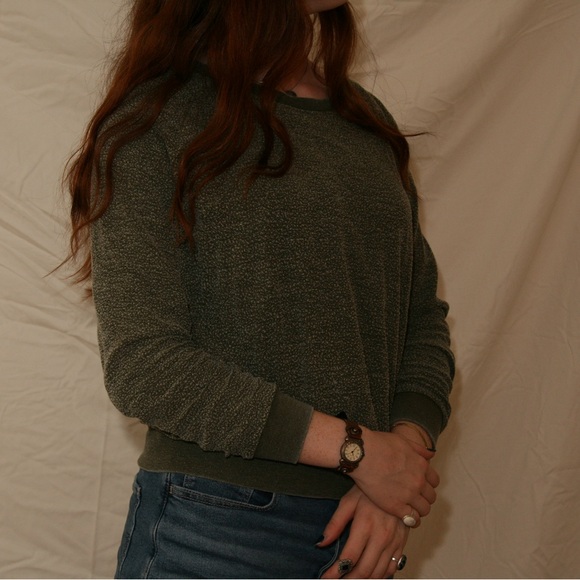 Vintage Worn In Green Long Sleeve Sweatshirt - Picture 2 of 4